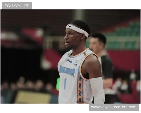 吉布森掩护质量获年轻后卫认可 灰熊挡拆战术执行更加扎实 吉布森掩护质量获年轻后卫认可 灰熊挡拆战术执行更加扎实